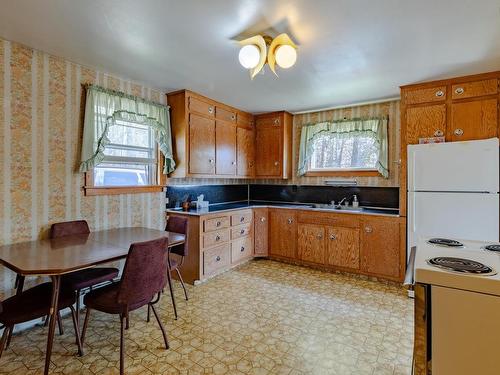 983 Bangor Rd, Bangor, NS - Indoor