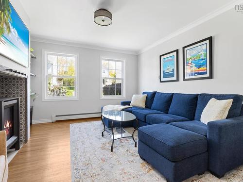 45 Craigburn Drive, Dartmouth, NS 