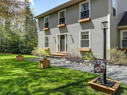14 Lanterns Way, Upper Tantallon, NS 