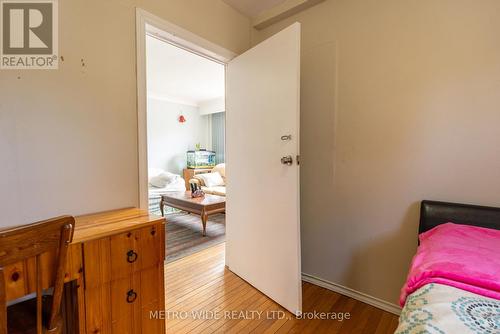 476 First Avenue E, North Bay, ON - Indoor Photo Showing Bedroom