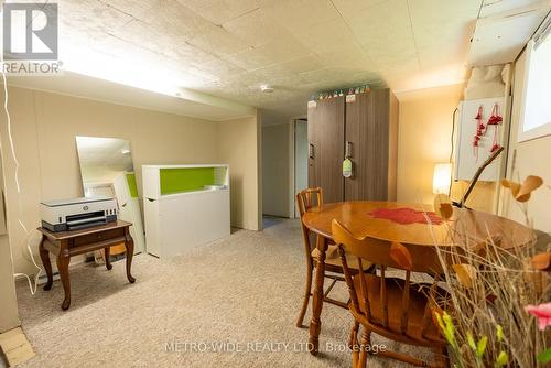 476 First Avenue E, North Bay, ON - Indoor