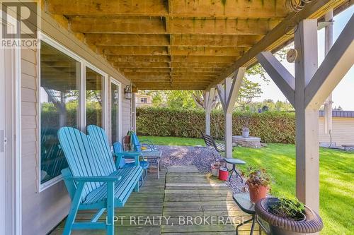 Lower level deck - 106 - 362 7Th Line Road, Alderville First Nation, ON - Outdoor With Deck Patio Veranda With Exterior