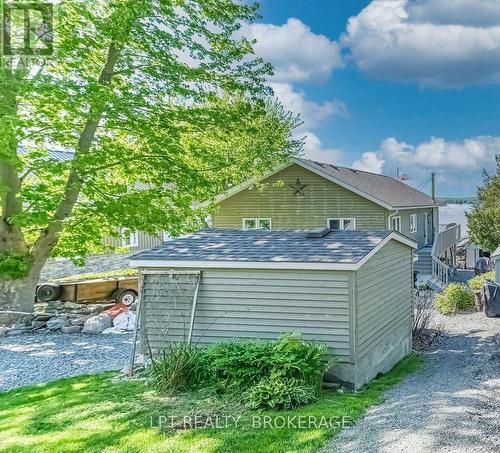 small garage - 106 - 362 7Th Line Road, Alderville First Nation, ON - Outdoor