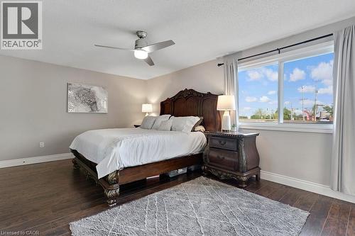 84 Amanda Walk, Cambridge, ON - Indoor Photo Showing Bedroom