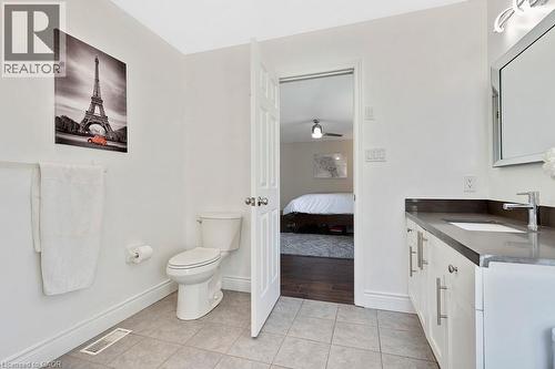 84 Amanda Walk, Cambridge, ON - Indoor Photo Showing Bathroom