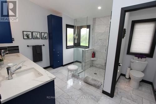 Primary Ensuite - 1483 Webster Road, Douro-Dummer, ON - Indoor Photo Showing Bathroom