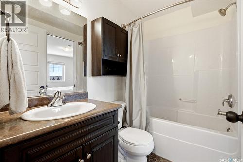 570 150 Langlois Way, Saskatoon, SK - Indoor Photo Showing Bathroom