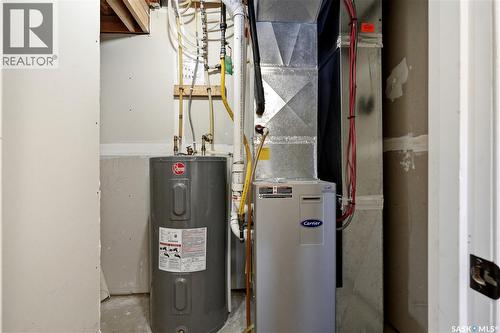570 150 Langlois Way, Saskatoon, SK - Indoor Photo Showing Basement