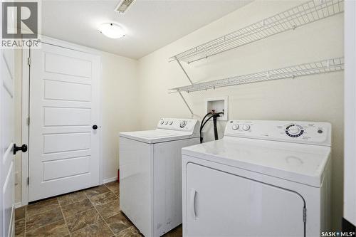 570 150 Langlois Way, Saskatoon, SK - Indoor Photo Showing Laundry Room