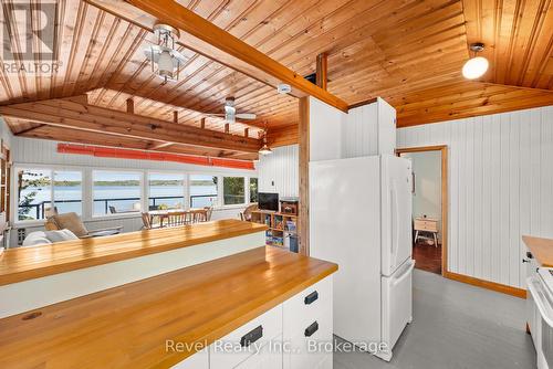 8004 Taits Beach Road, Hamilton Township (Bewdley), ON - Indoor