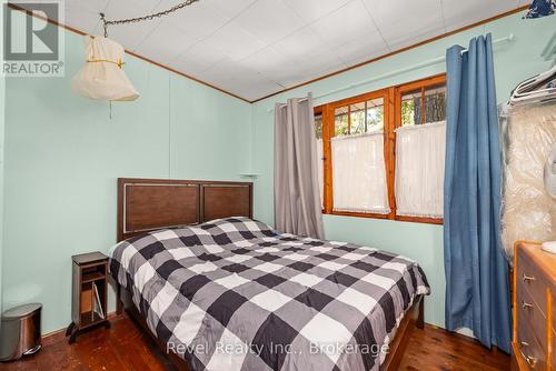 8004 Taits Beach Road, Hamilton Township (Bewdley), ON - Indoor Photo Showing Bedroom