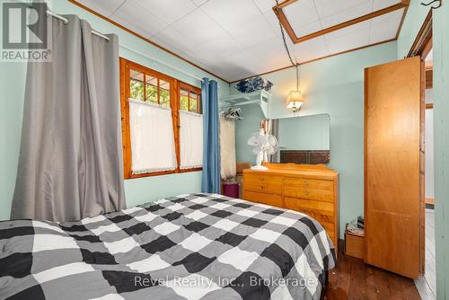 8004 Taits Beach Road, Hamilton Township (Bewdley), ON - Indoor Photo Showing Bedroom