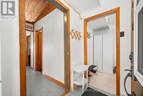 8004 Taits Beach Road, Hamilton Township (Bewdley), ON - Indoor Photo Showing Other Room