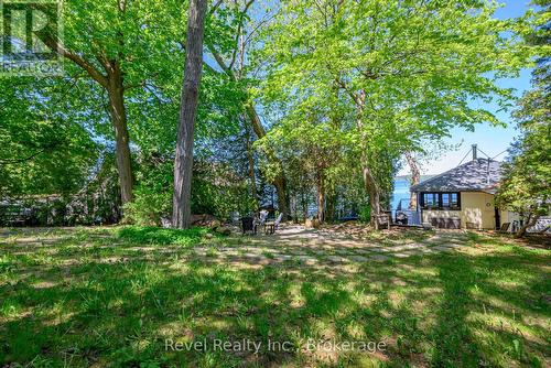 8004 Taits Beach Road, Hamilton Township (Bewdley), ON - Outdoor
