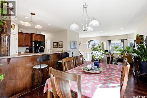 263 Beechmont Crescent, Saskatoon, SK - Indoor Photo Showing Dining Room