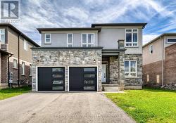 8094 CITATION ROAD Niagara Falls (Ascot), ON L2H 3H7