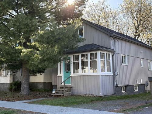 189 Banning Street  Thunder Bay, ON P7B 3J2