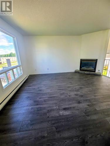 9 Lisbon Rd, Elliot Lake, ON 