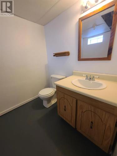 9 Lisbon Rd, Elliot Lake, ON 