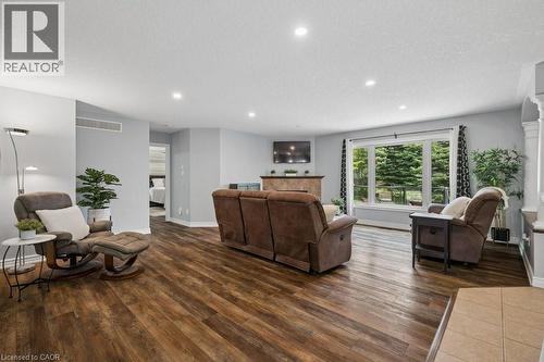 366 Townsend Drive, Breslau, ON - Indoor