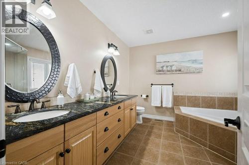 366 Townsend Drive, Breslau, ON - Indoor Photo Showing Bathroom