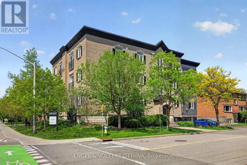 401 - 711 Churchill Avenue, Ottawa, ON - Outdoor