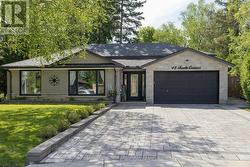 45 FOREHT CRESCENT Aurora, ON L4G 3E9