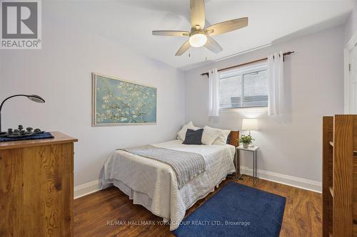 45 Foreht Crescent, Aurora, ON - Indoor Photo Showing Bedroom