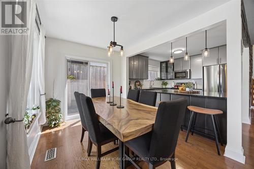 45 Foreht Crescent, Aurora, ON - Indoor Photo Showing Dining Room