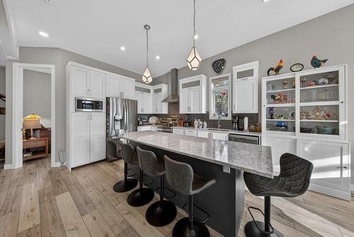 4978 Ponderosa Crescent, Canal Flats, BC - Indoor Photo Showing Kitchen With Upgraded Kitchen