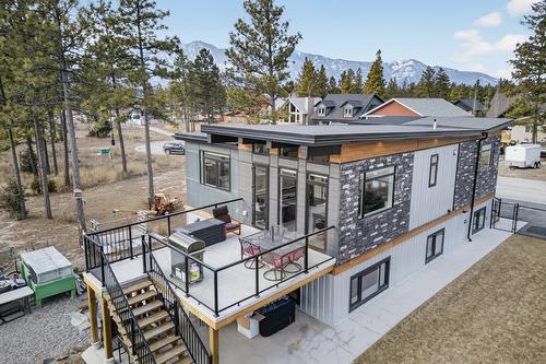 4978 Ponderosa Crescent, Canal Flats, BC - Outdoor