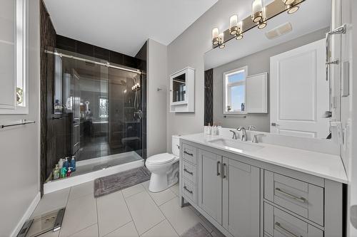 4978 Ponderosa Crescent, Canal Flats, BC - Indoor Photo Showing Bathroom