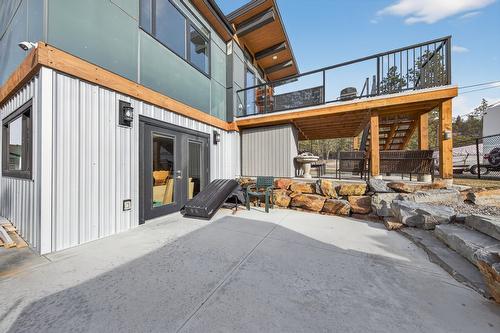 4978 Ponderosa Crescent, Canal Flats, BC - Outdoor With Exterior