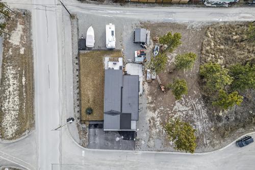 4978 Ponderosa Crescent, Canal Flats, BC - Outdoor