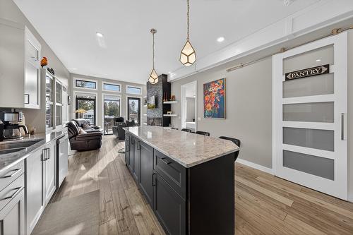 4978 Ponderosa Crescent, Canal Flats, BC - Indoor Photo Showing Kitchen With Upgraded Kitchen