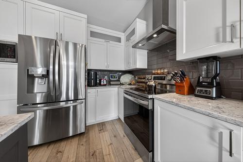 4978 Ponderosa Crescent, Canal Flats, BC - Indoor Photo Showing Kitchen