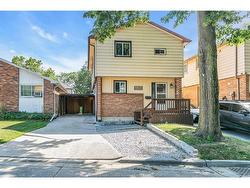 9015 COPPERFIELD Court Windsor, ON N8S 4H2