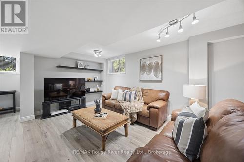 41 Leithridge Crescent, Whitby (Brooklin), ON - Indoor Photo Showing Living Room
