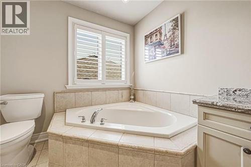 976 Shadeland Avenue Unit# 3, Burlington, ON - Indoor Photo Showing Bathroom