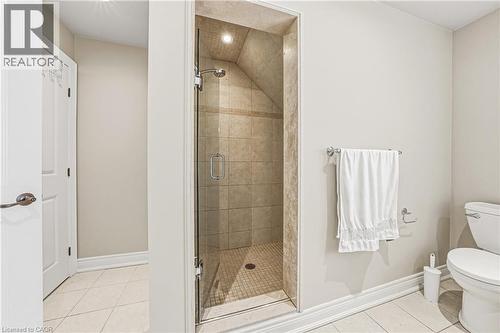 976 Shadeland Avenue Unit# 3, Burlington, ON - Indoor Photo Showing Bathroom