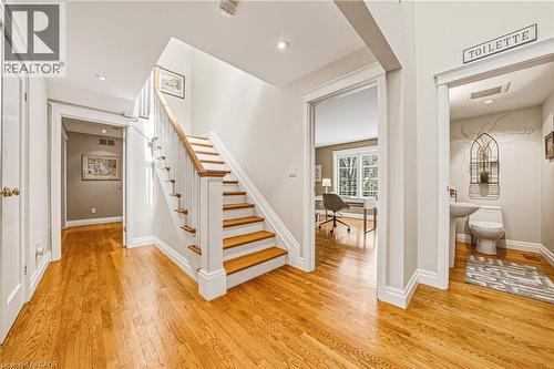 7 Colonial Crescent, Oakville, ON - Indoor Photo Showing Other Room