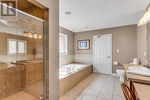 36 Blair Drive, Guelph (Pineridge/Westminster Woods), ON - Indoor Photo Showing Bathroom