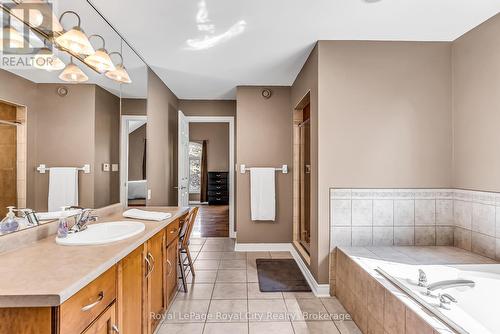 36 Blair Drive, Guelph (Pineridge/Westminster Woods), ON - Indoor Photo Showing Bathroom