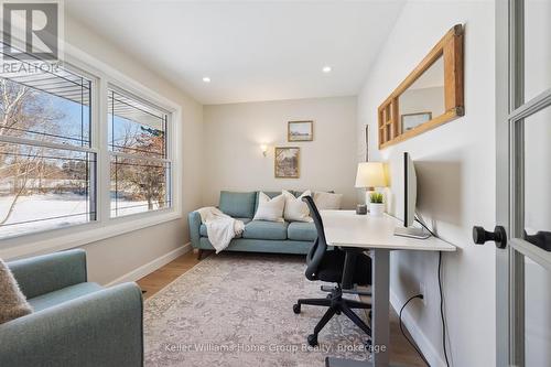 6794 Sixth Line, Centre Wellington, ON - Indoor Photo Showing Office