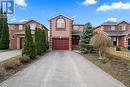213 Tunbridge Road, Barrie, ON  - Outdoor With Facade 