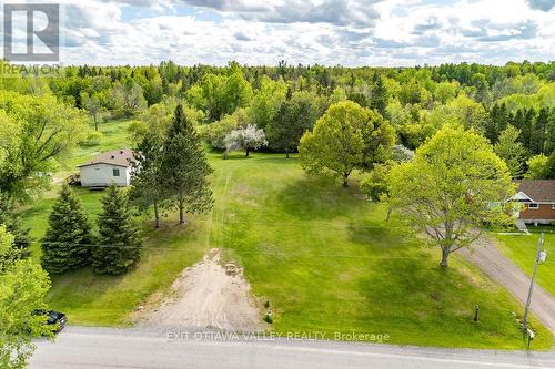 00 Mineview Road, Whitewater Region, ON 