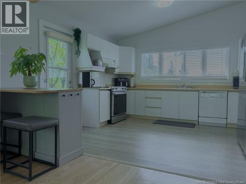 12 Grant Crescent, Saint John, NB - Indoor Photo Showing Kitchen