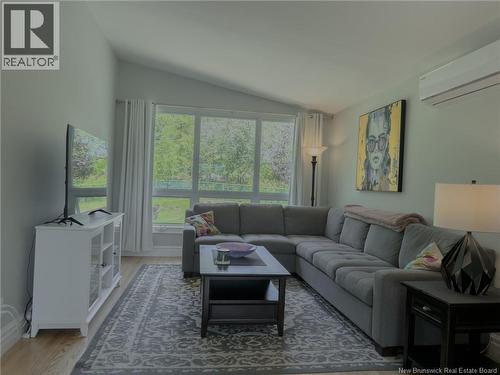 12 Grant Crescent, Saint John, NB - Indoor Photo Showing Living Room