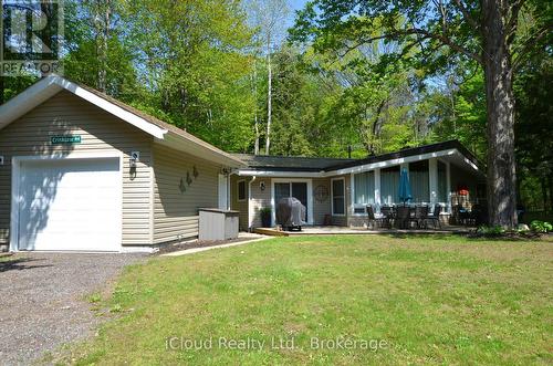 20 Roberval Circle, Tiny, ON - Outdoor With Deck Patio Veranda