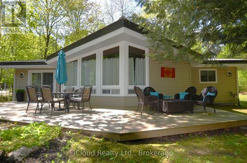 20 Roberval Circle, Tiny, ON - Outdoor With Deck Patio Veranda